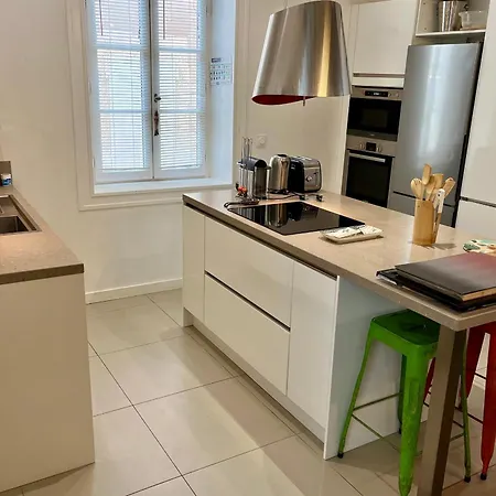 Family Martin De Re Intra-muros *