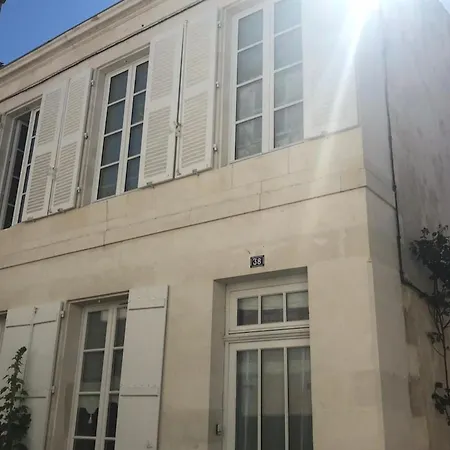 Family Martin De Re Intra-muros * Saint-Martin-de-Ré